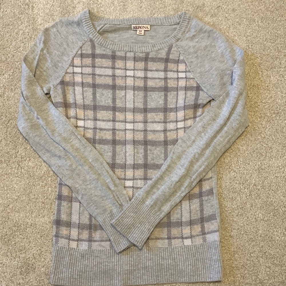 Merona Size S Grey sweater